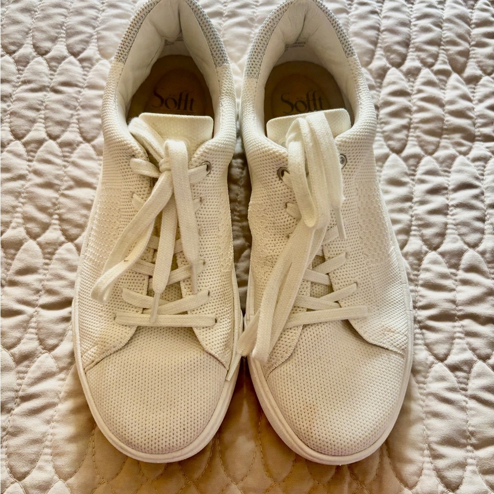 Sofft Women's White Sneakers